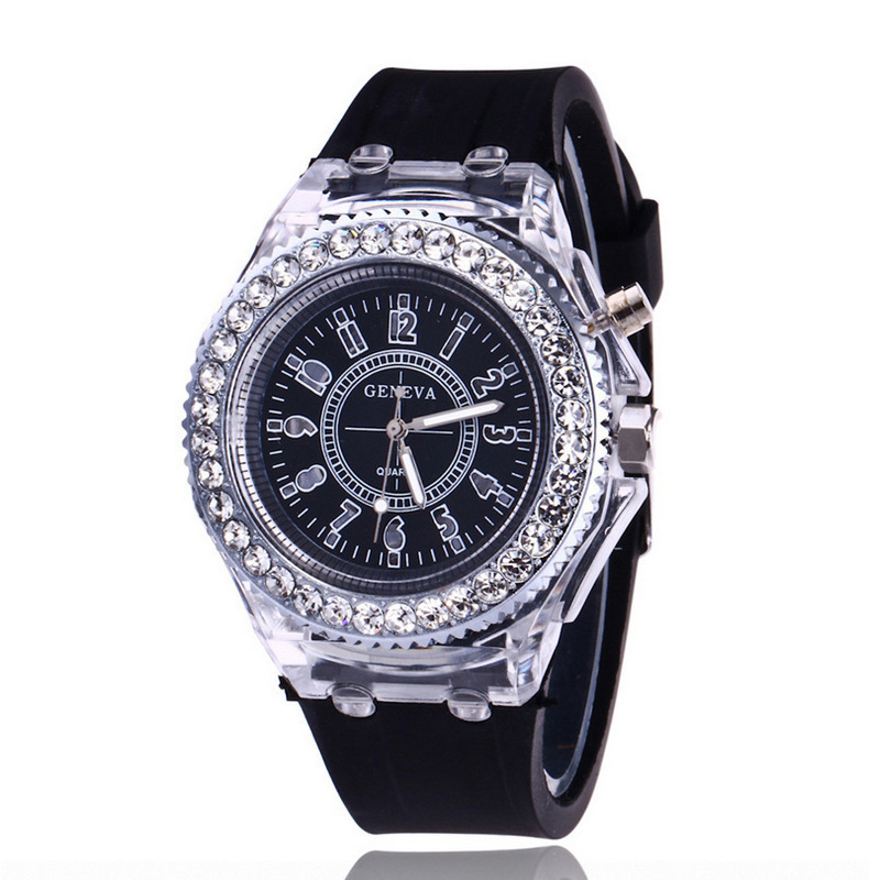 여성 시계 빛나는 개인화 된 물 다이아몬드 LEDTre - Jewelry Diamond Watches 리뷰 및 가격