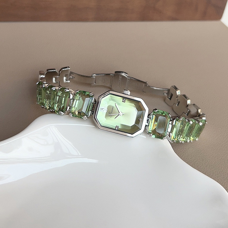 UTHAI 여성용 시계 소녀용 손목 쿼츠 시계 직사각형 - Jewelry Diamond Watches 리뷰 및 가격