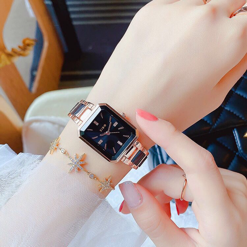 여성을위한 UTHAI 시계 라이트 럭셔리 단순 아름다움 - High Jewelry Watches 리뷰 및 가격